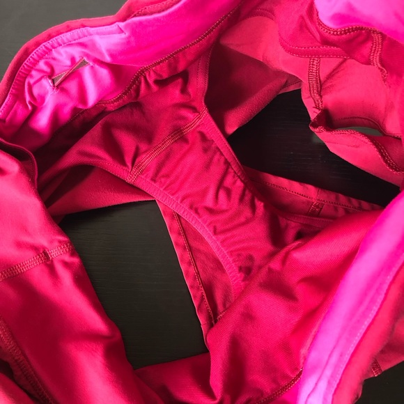 Lululemon Speed Shorts 10 Medium - Picture 8 of 8